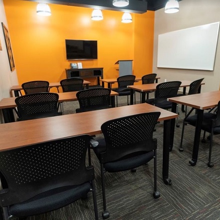 2042 Wooddale Drive, Suite 250, Woodbury, MN, 55125
