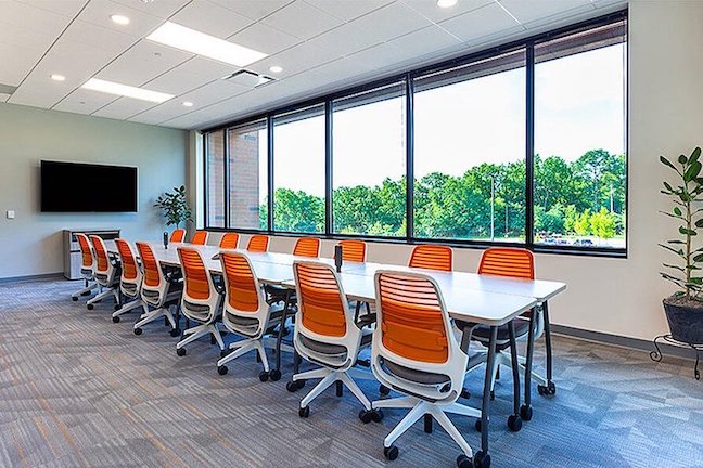 2921 Landmark Pl, Suite 215, Madison, WI, 53713