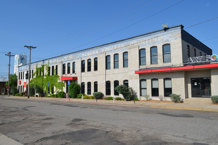 CoCo LLC - Northeast Minneapolis