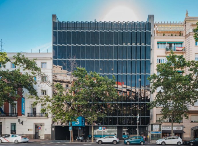 Velazquez Office Space