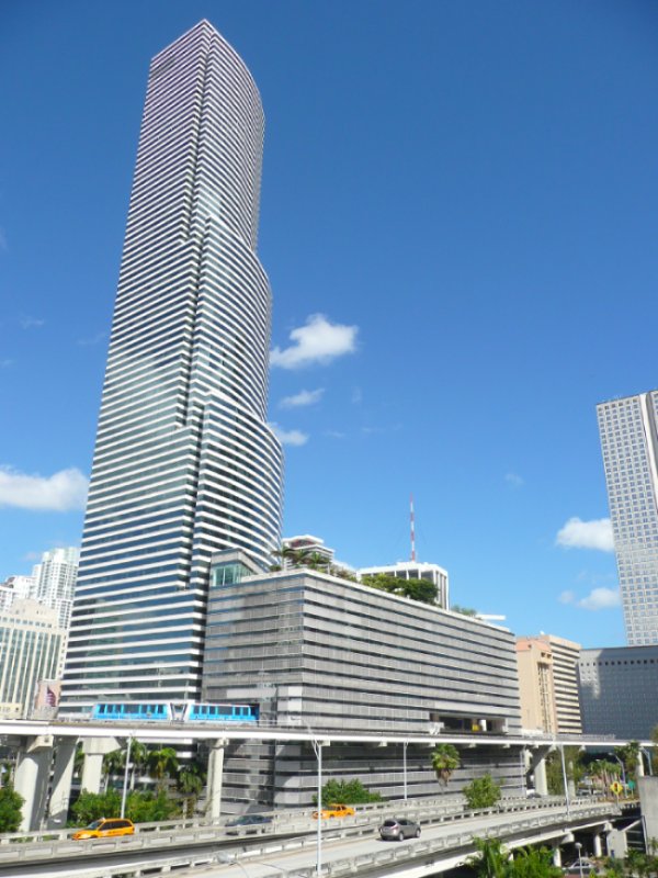 Quest Workspaces Miami Tower