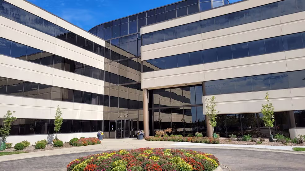Lake Cook Road Office Center