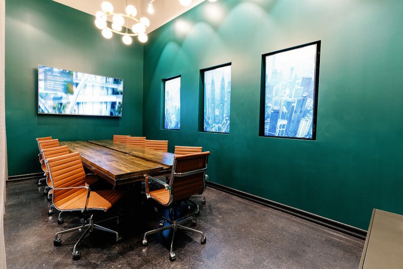 5725 S. Valley View Boulevard, Suite 7, Las Vegas, NV, 89118