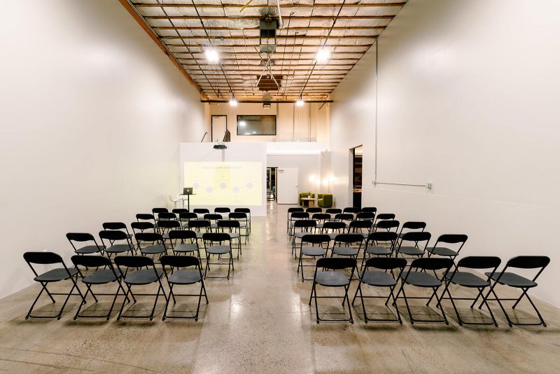 5725 S. Valley View Boulevard, Suite 7, Las Vegas, NV, 89118