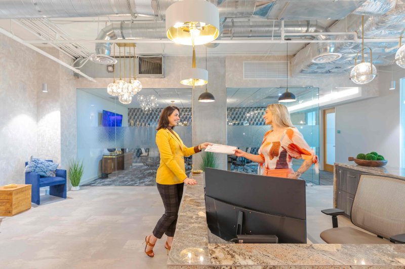 Quest Workspaces 121 Alhambra