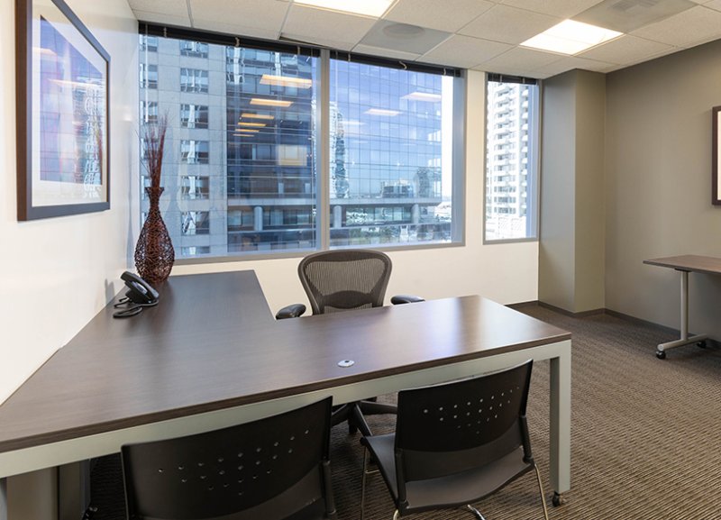 4225 Executive Square, Suite 600, La Jolla, CA, 92037