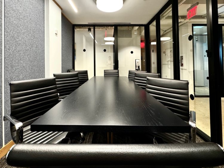 880 Third Avenue, 5th Floor, New York, NY, 10022