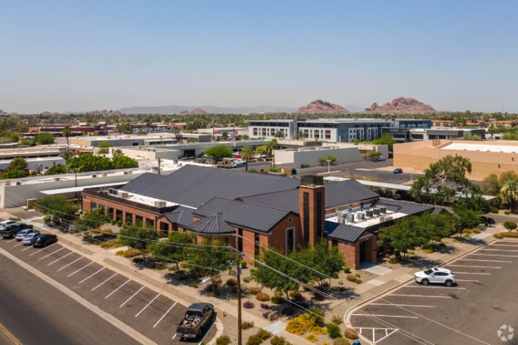 Executive Hub - Civic Center Plaza