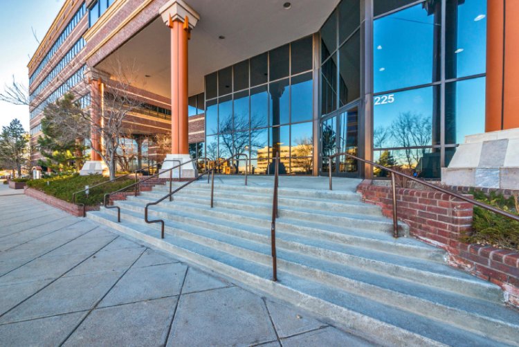 Union Blvd Office Center
