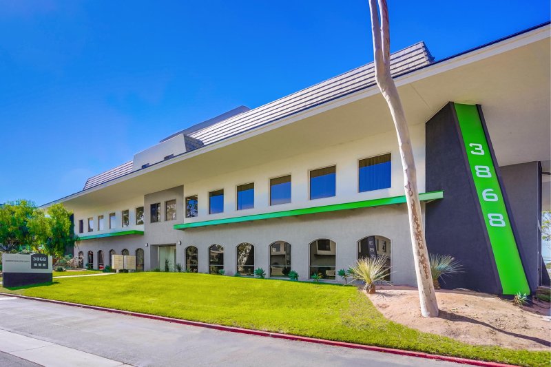 P91 - Torrance Executive Plaza