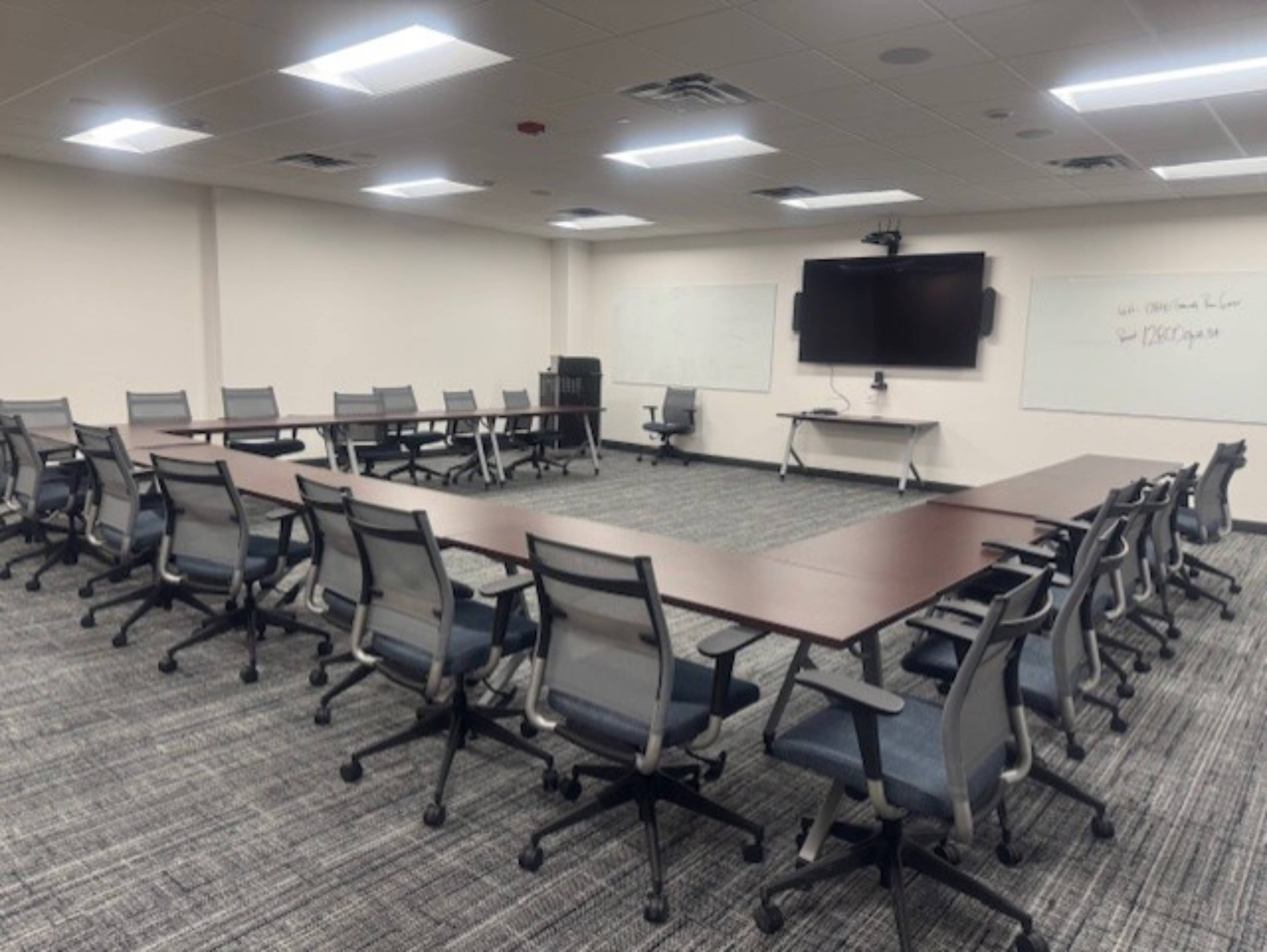 12800 Whitewater Drive, Suite 100, Minnetonka, MN, 55343