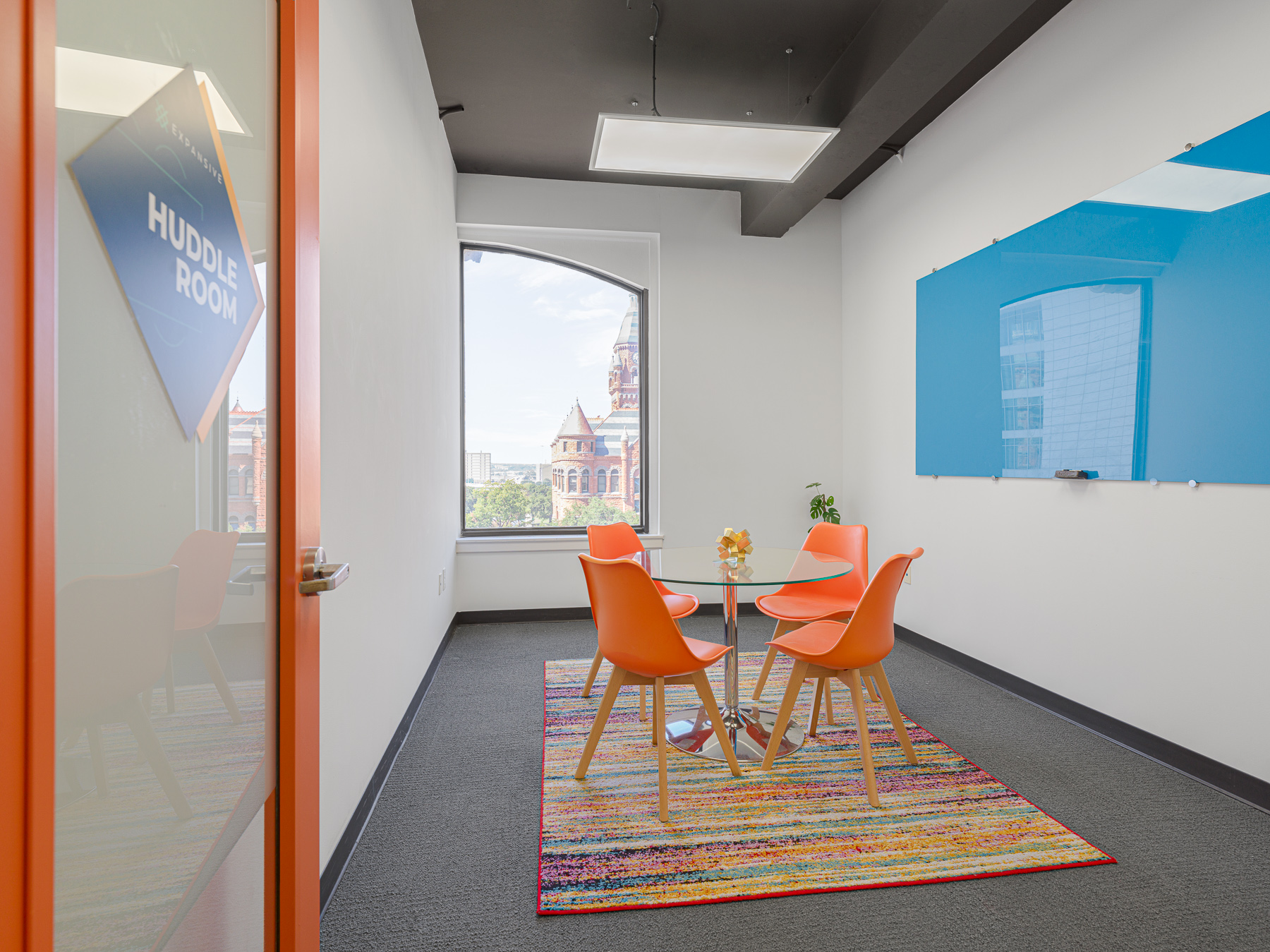 Huddle Room