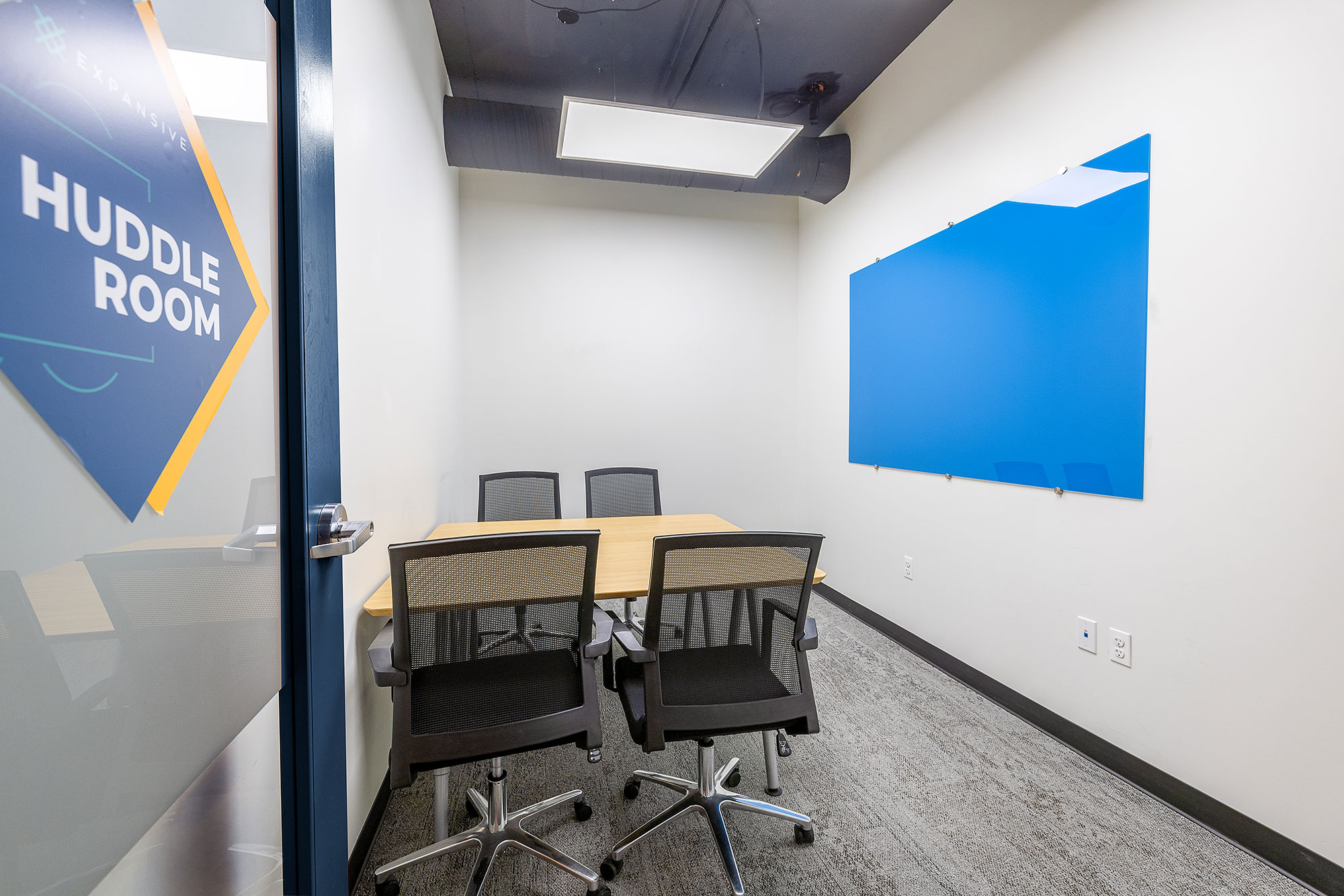 405 W. Superior Street, 7th Floor, Chicago, IL, 60654