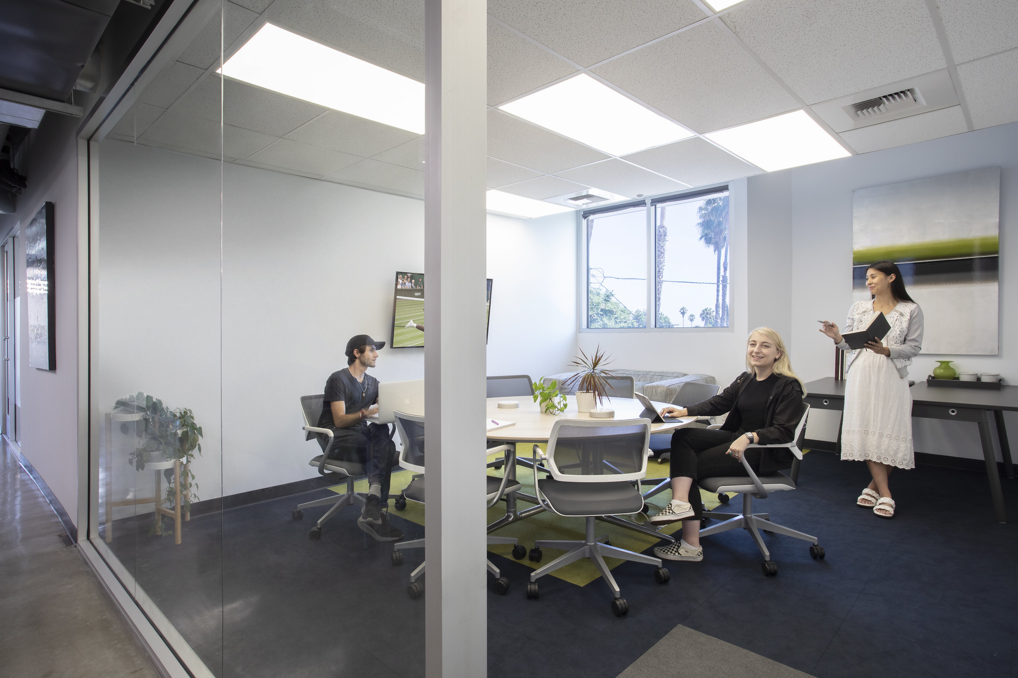 6600 Sunset Blvd, Hollywood, CA, 90028