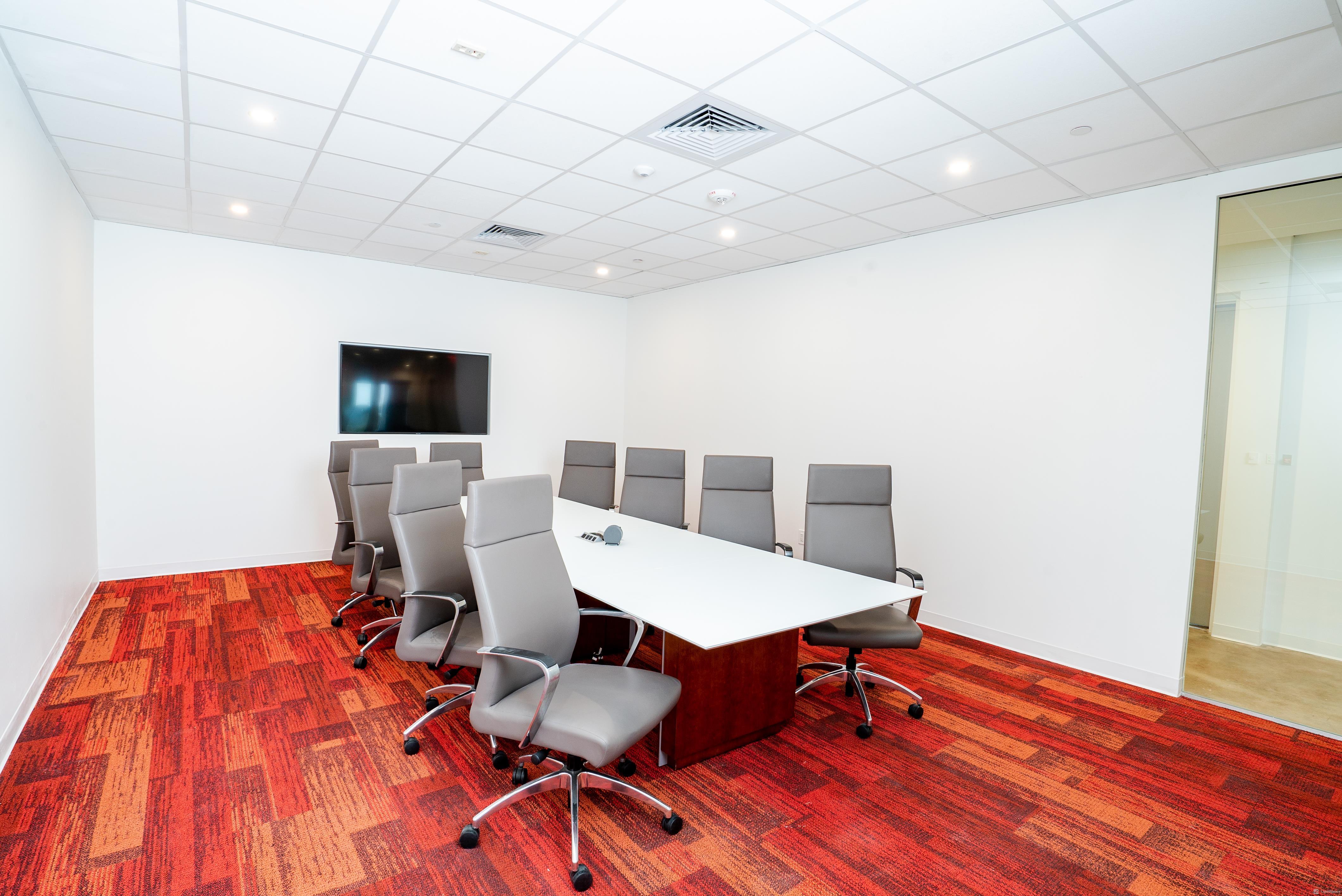 600 W 6th Street, Suite 400, Fort Worth, TX, 76102