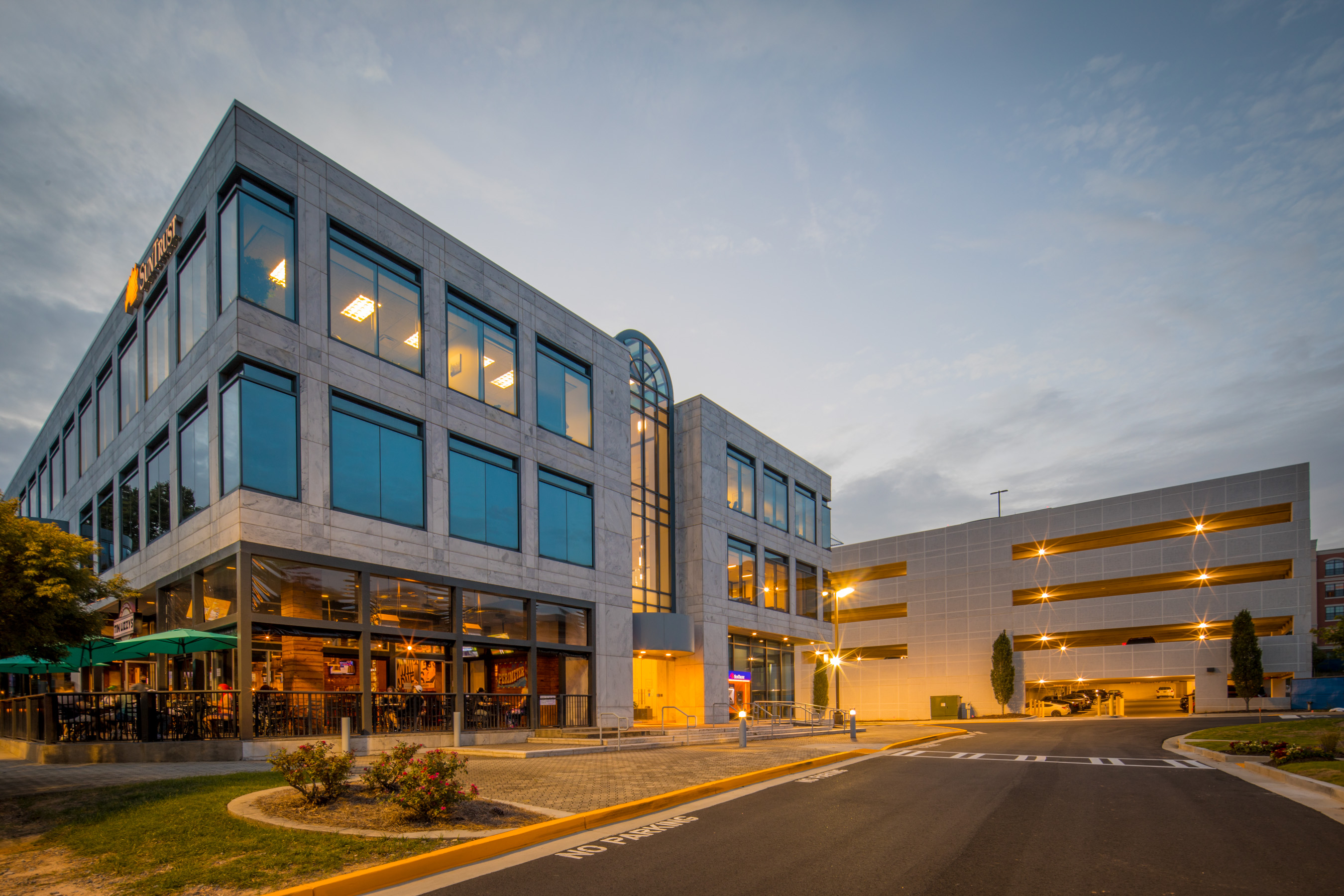Expansive Atlanta Perimeter Center