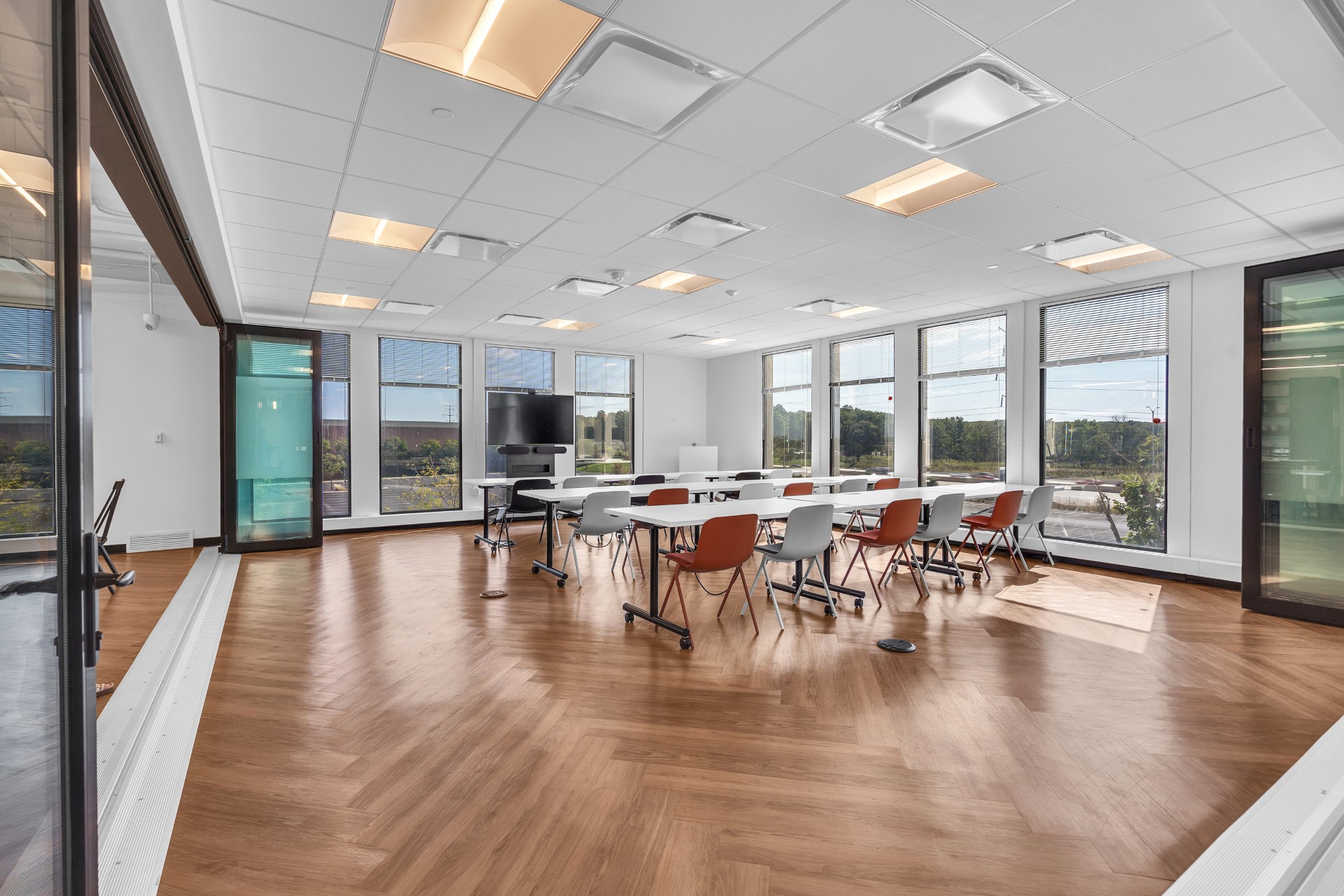 1701 Golf Rd, Bldg 3 Suite 300, Rolling Meadows, IL, 60008