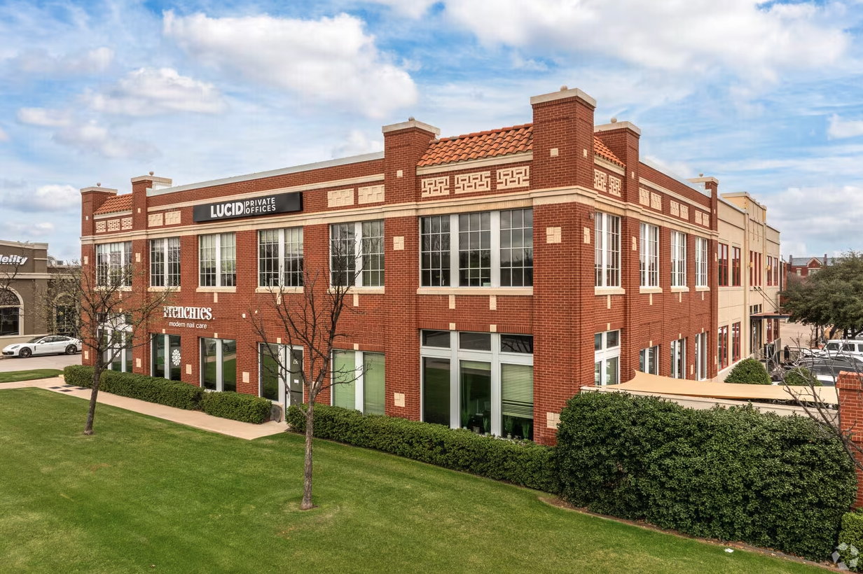 Lucid Private Offices - Southlake Town Square