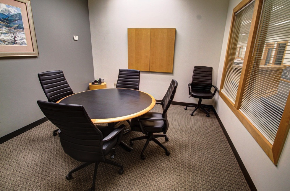 300 Colonial Center Parkway, Suite 100, Roswell, GA, 30076