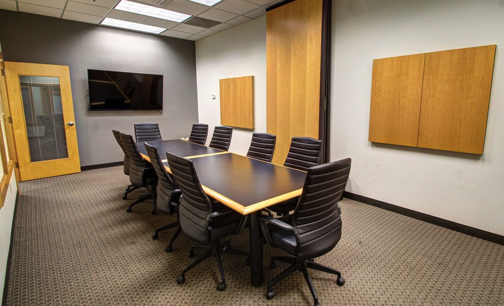300 Colonial Center Parkway, Suite 100, Roswell, GA, 30076