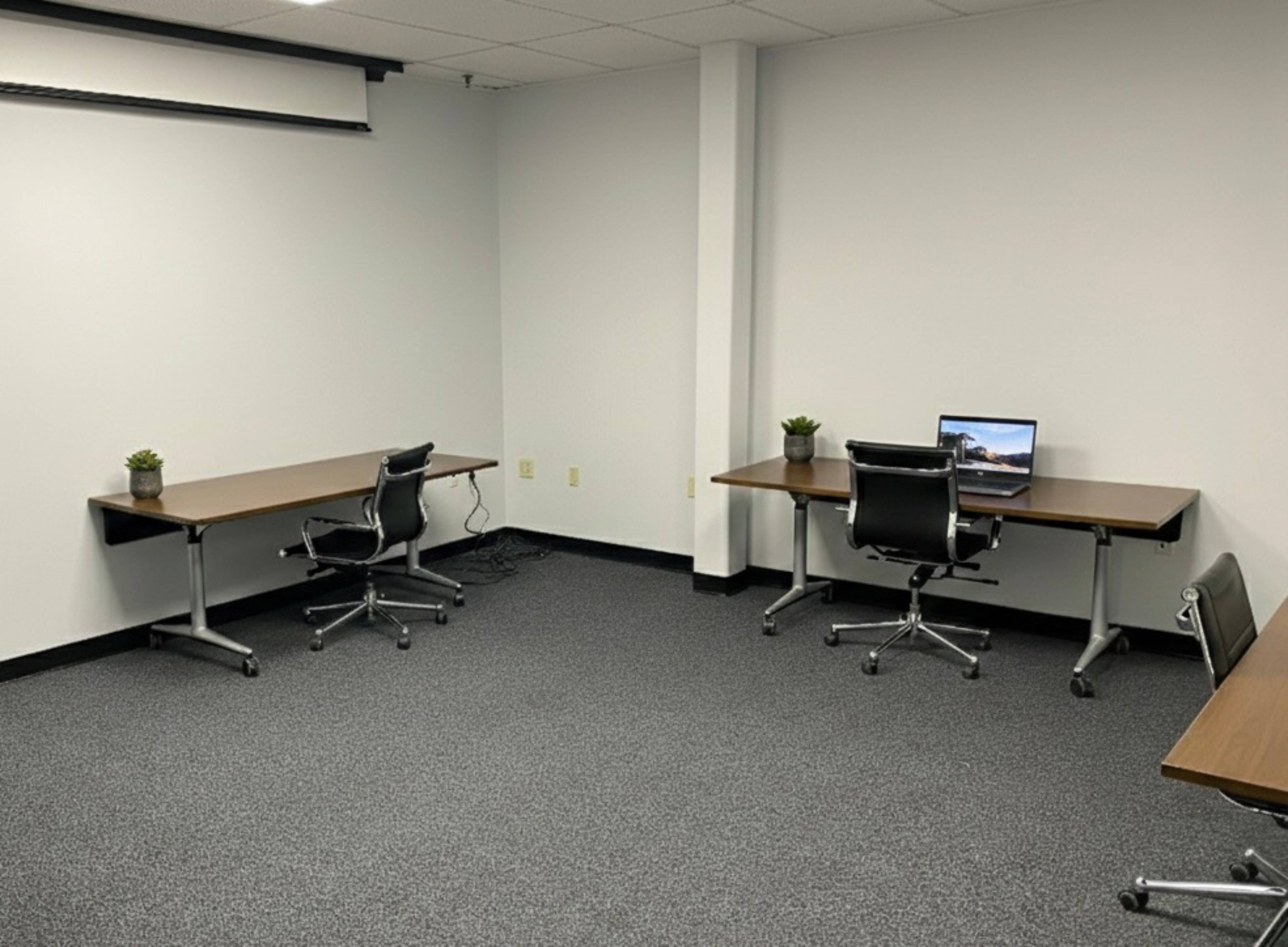 77 Northeastern Blvd, Suite 105, Nashua, NH, 03062