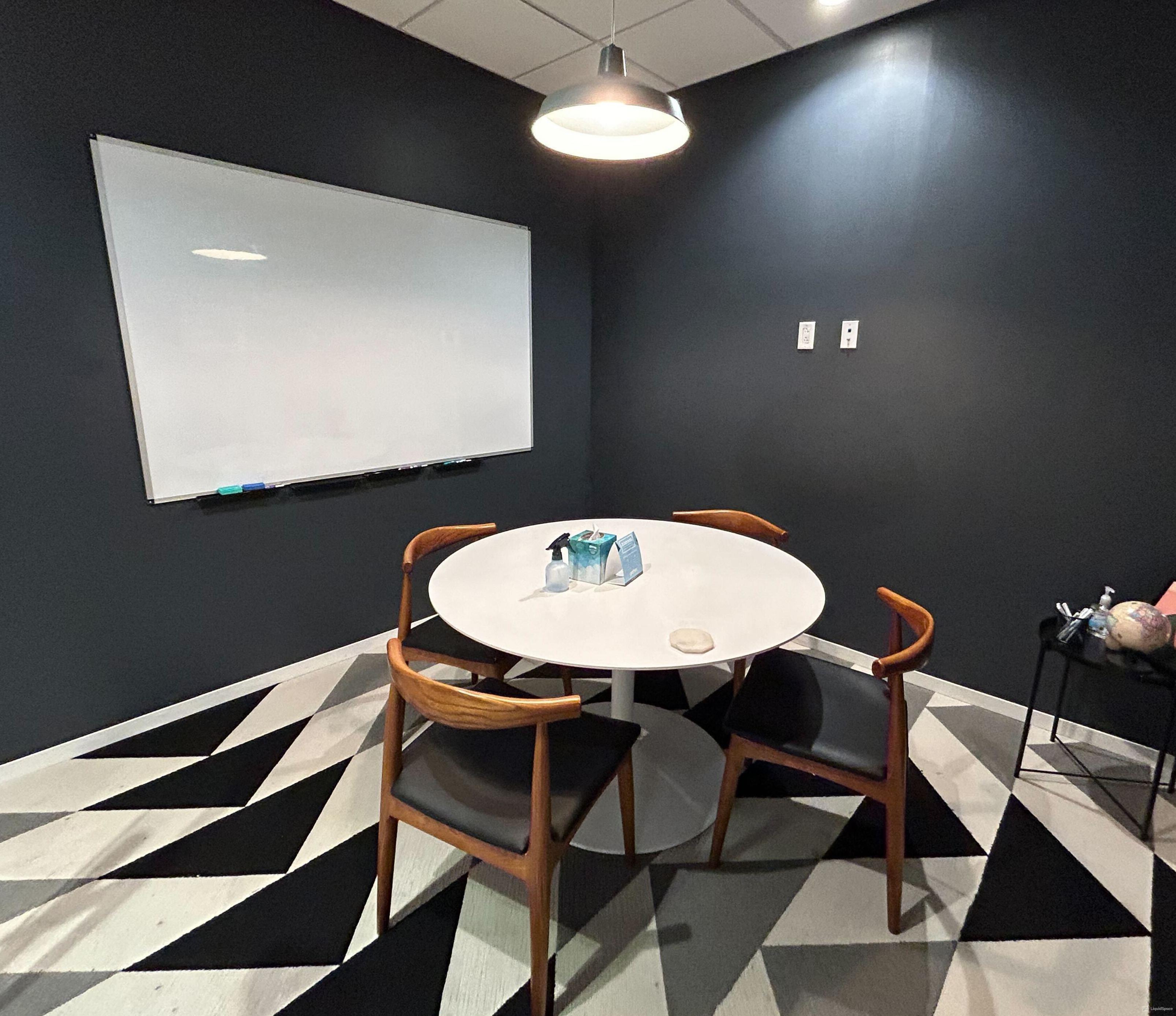 313 E Broad St, Richmond, VA, 23219