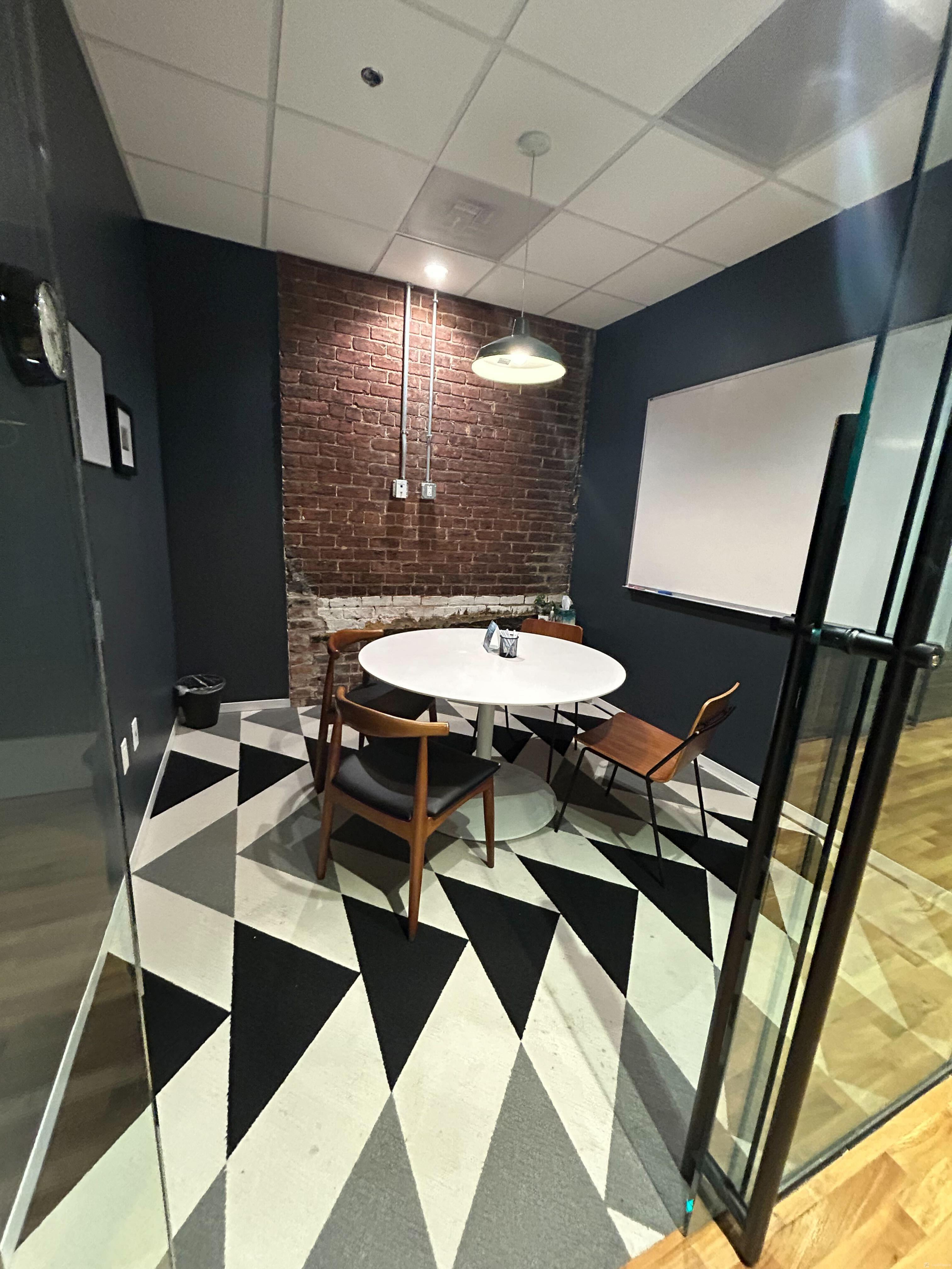 313 E Broad St, Richmond, VA, 23219