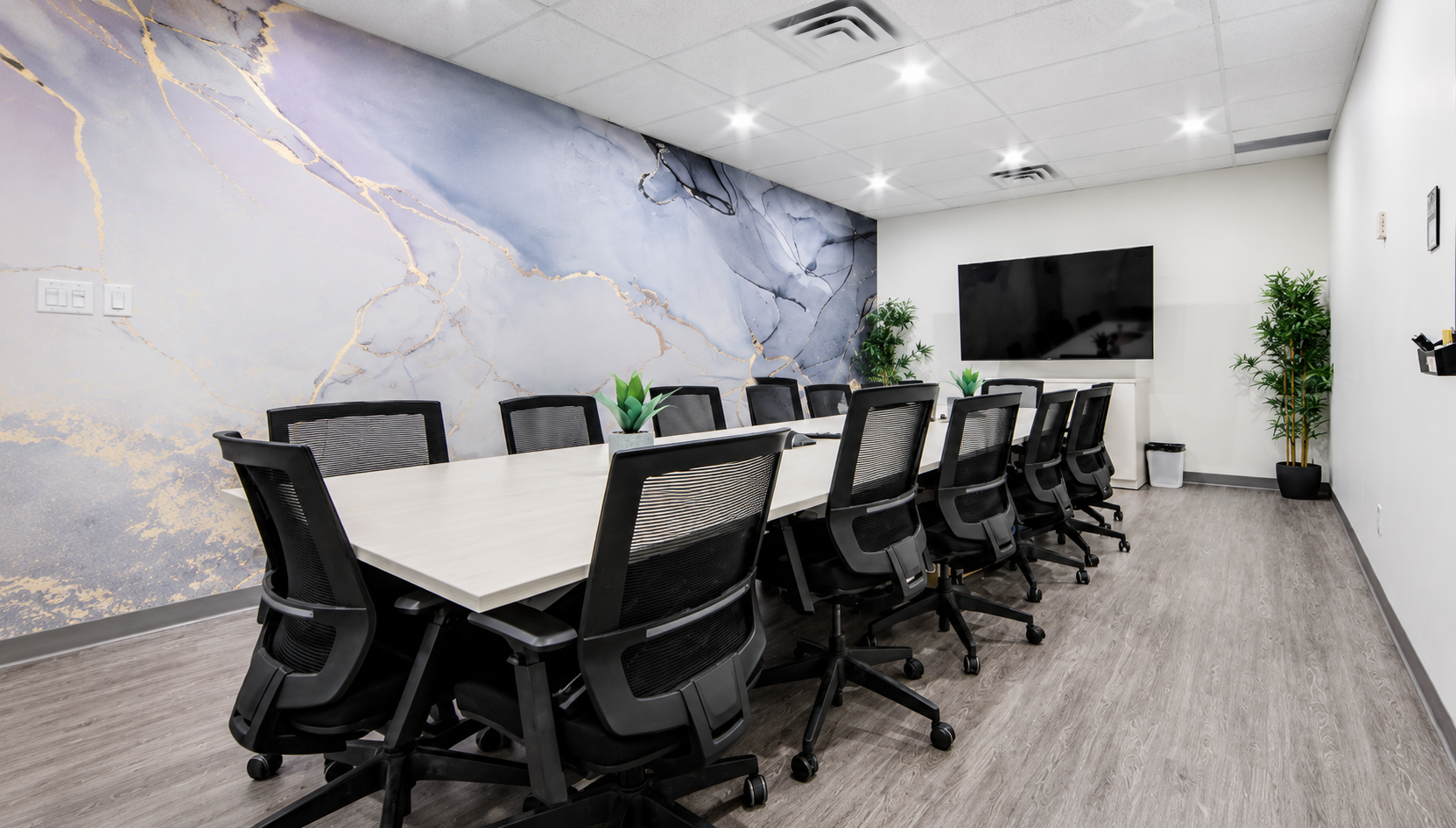 30 Eglinton Ave West, Suite 400, Mississauga, Ontario, L5R 3E7
