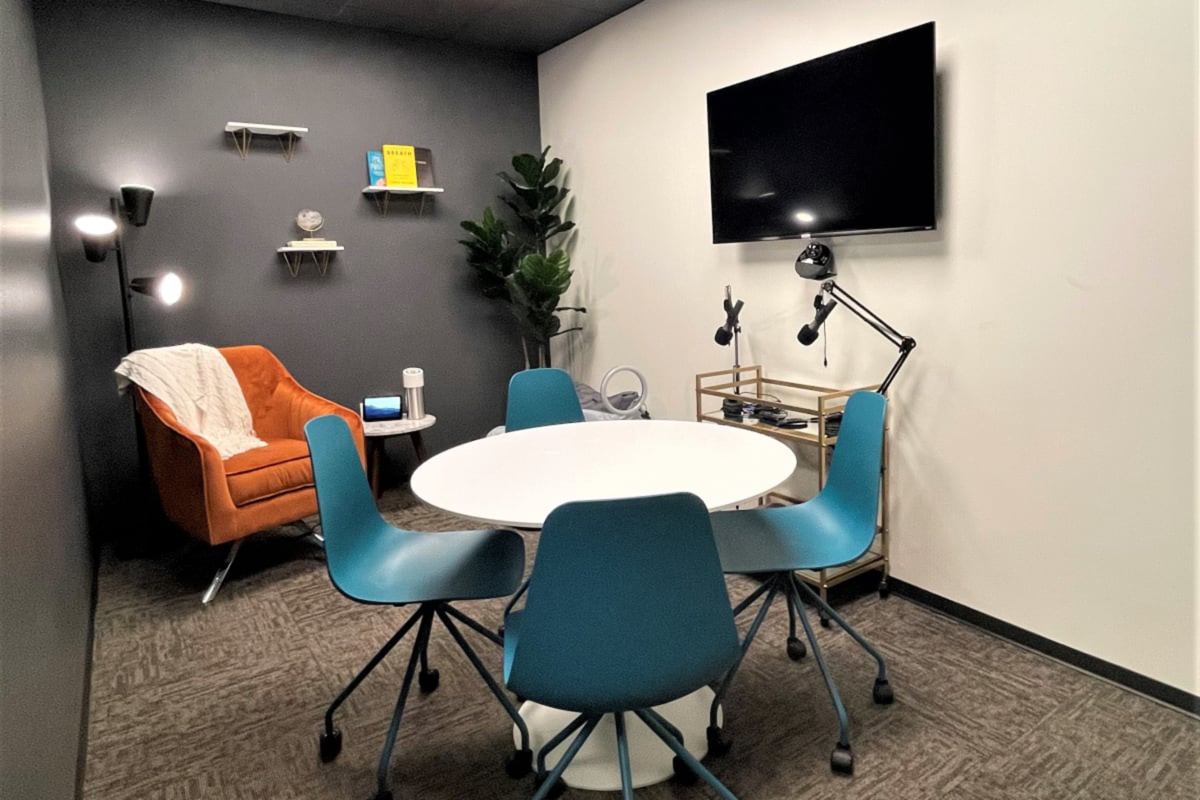 2001 Timberloch Place, Suite 500, The Woodlands, TX, 77380