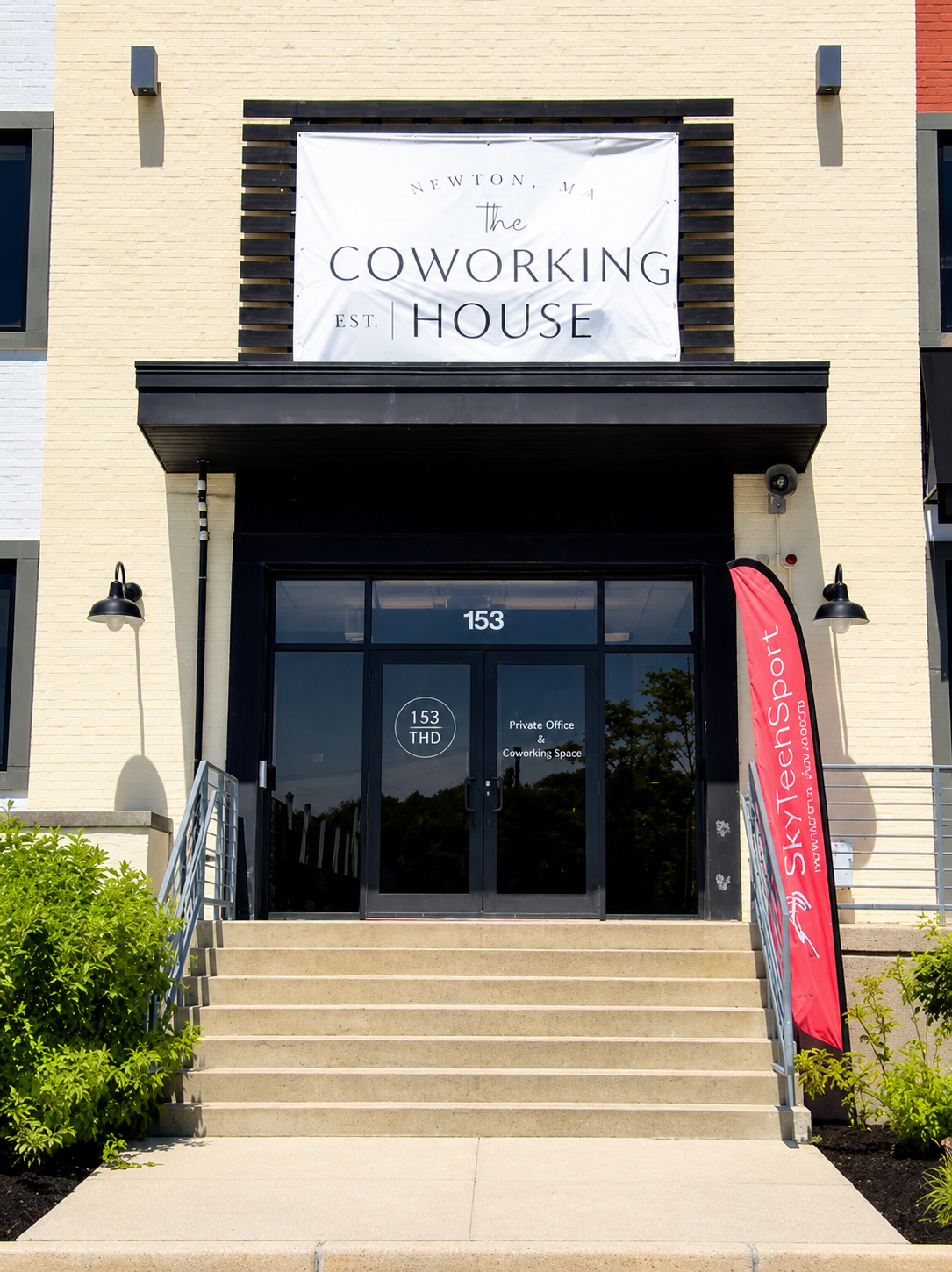 The Coworking House - Newton