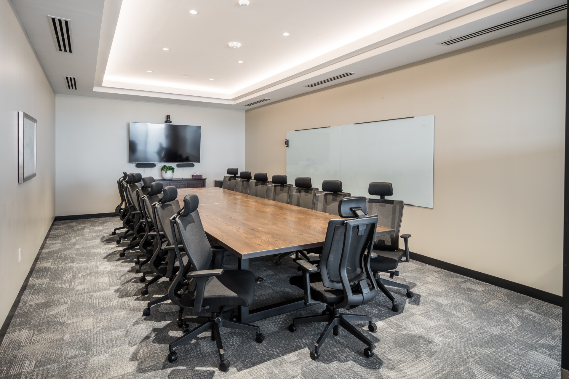 1901 Main Street, 18th Floor, Columbia, SC, 29201