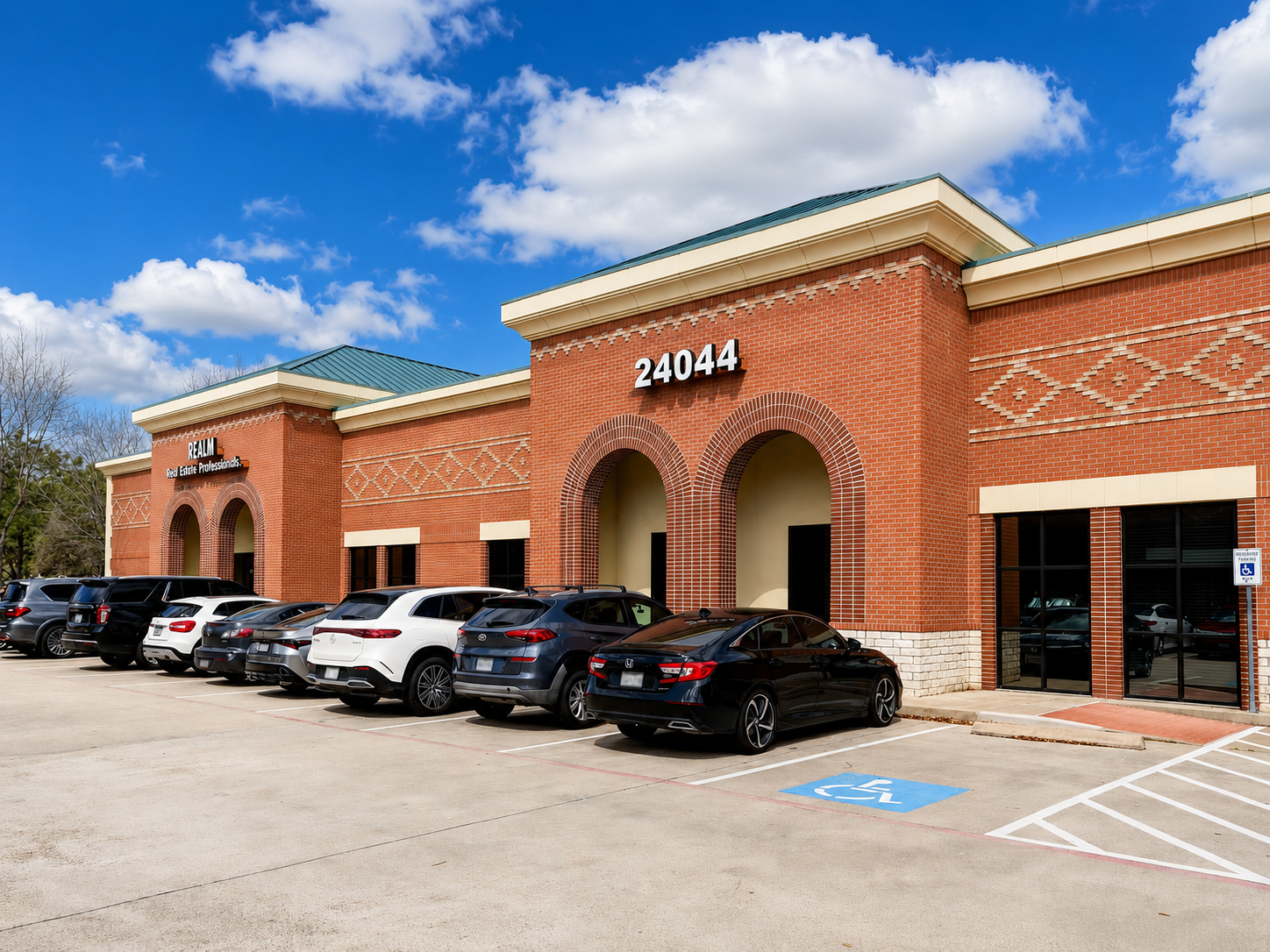 Cinco Village Virtual Business Address