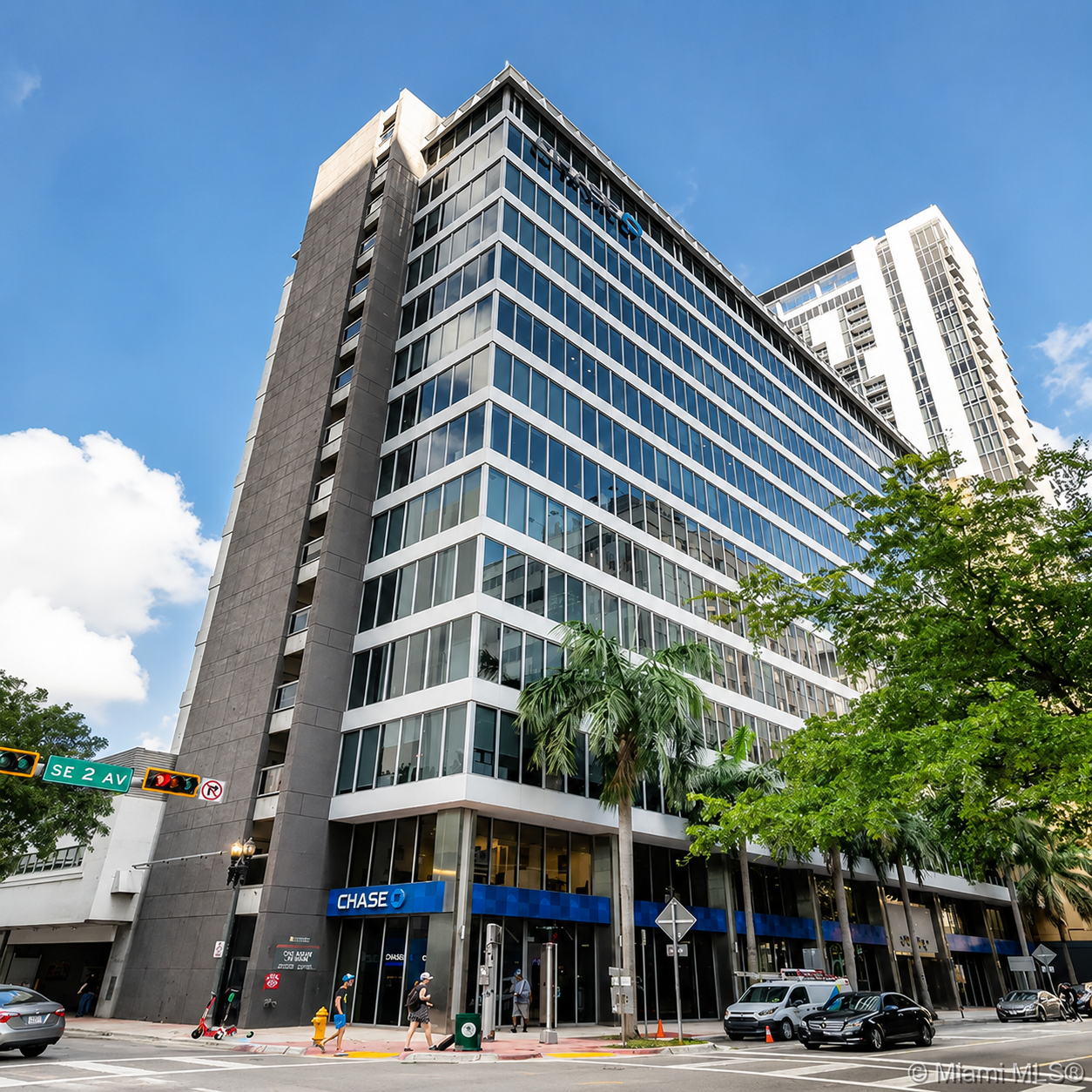 ICONIC Workspaces Downtown Miami