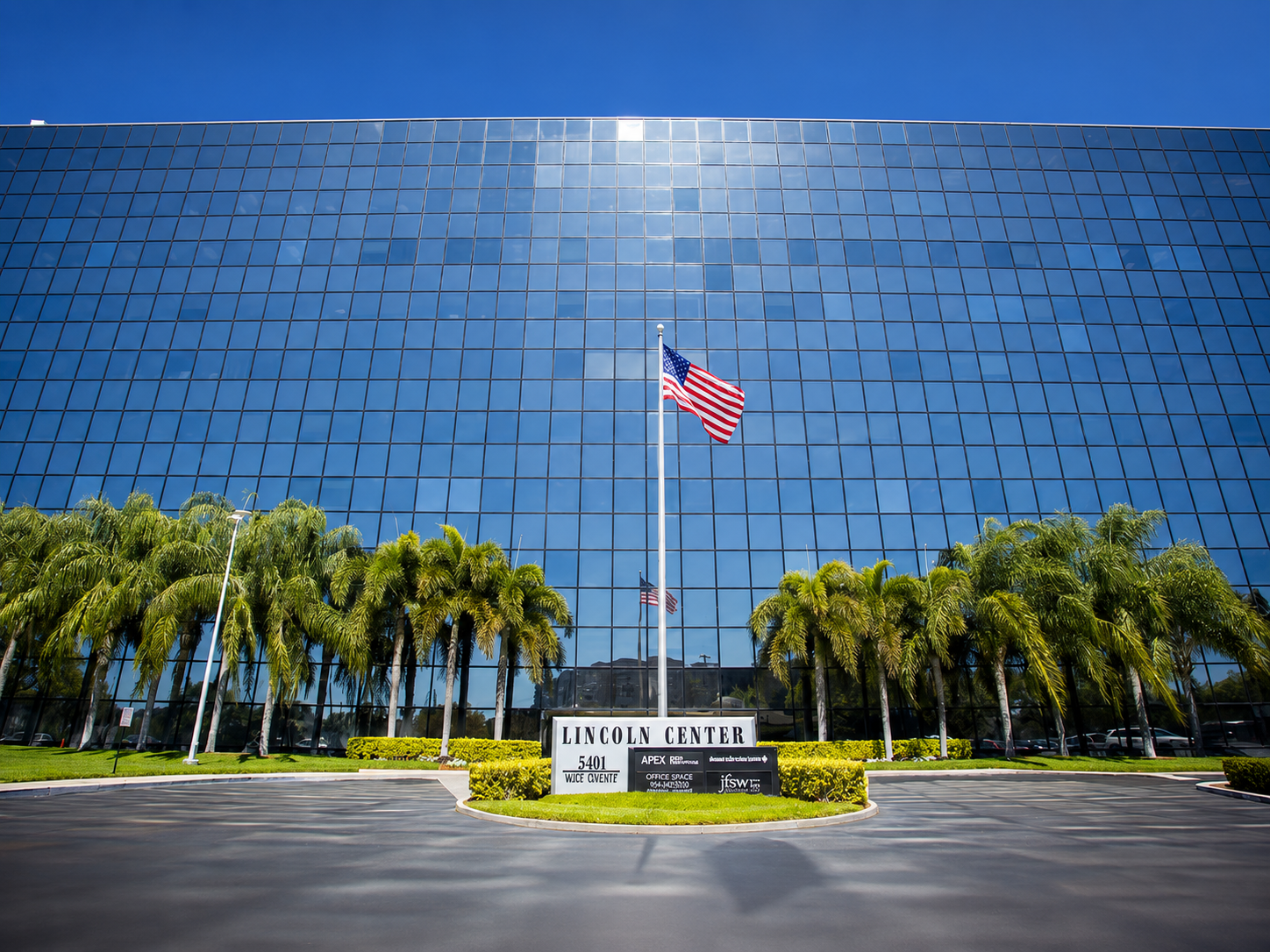 Office Evolution Tampa - Kennedy Blvd