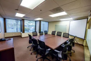 Nice Conference and Meeting Rooms in Temecula