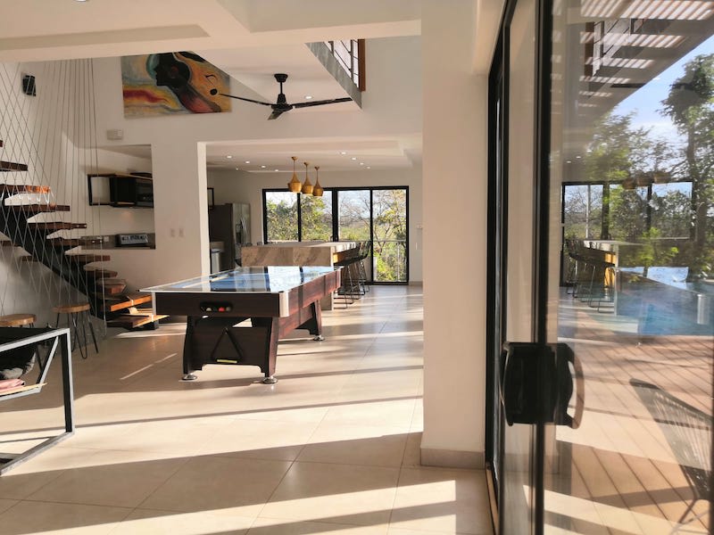 9séjour depuis l_entree