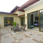 Fabulous 3 Bedroom Villa En Suite At The Beach!