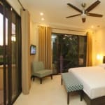 Fabulous 3 Bedroom Villa En Suite At The Beach!