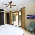 Fabulous 3 Bedroom Villa  En Suite At The Beach!