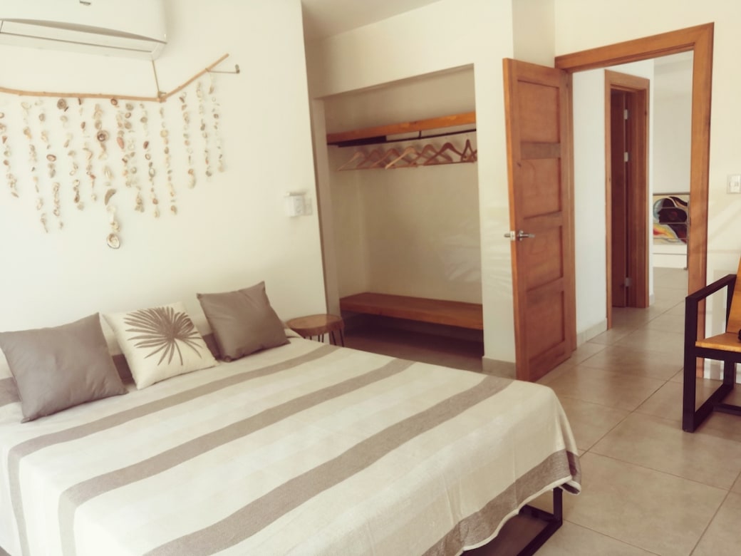 33 CHB R+1 VERS PASSERELLE