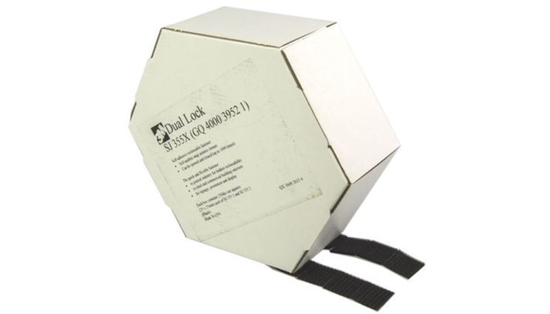 3M SJ355X Press sensitive acrylic adhesive strip