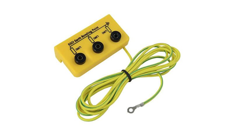 RS PRO 30050012 Under Bench Earth Bonding Bracket, 3x4mm Banana Studs ...