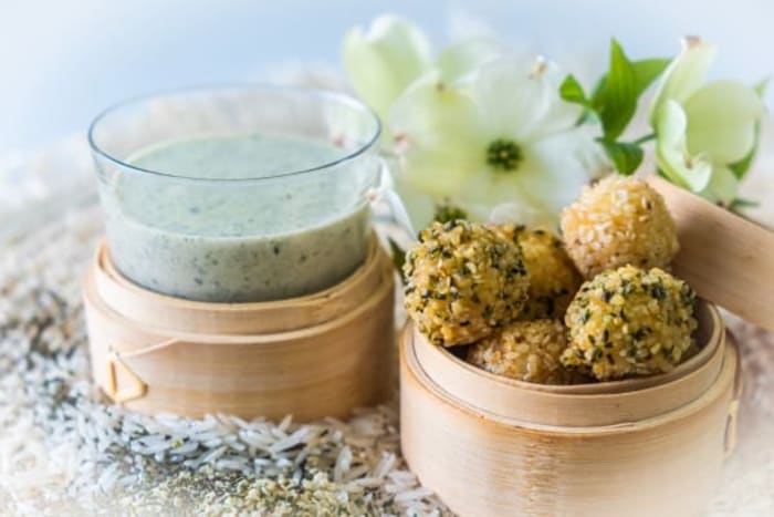 Arancini met parmezaan en hennepzaadmayo img