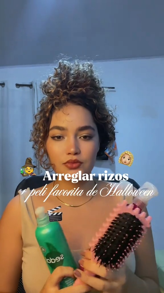 Seeke - Apps Recomendacion UGC | Sheyla Vergara