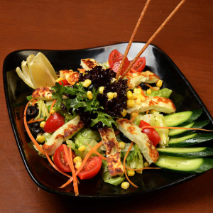 Izgara Hellim Salata