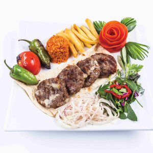 Kaşarlı Izgara Köfte