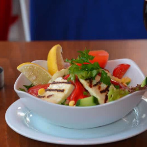 Izgara Hellim Salata