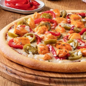 Kajun Baharatlı Tavuklu Pizza