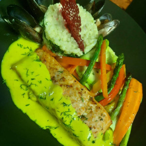 SOMON FİLETO IZGARA CURRY SOS İLE