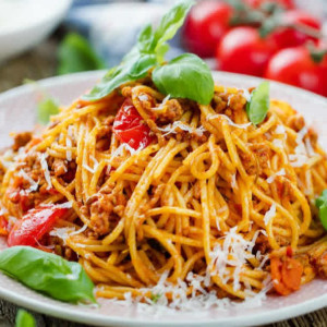 Spagetti Bolonez